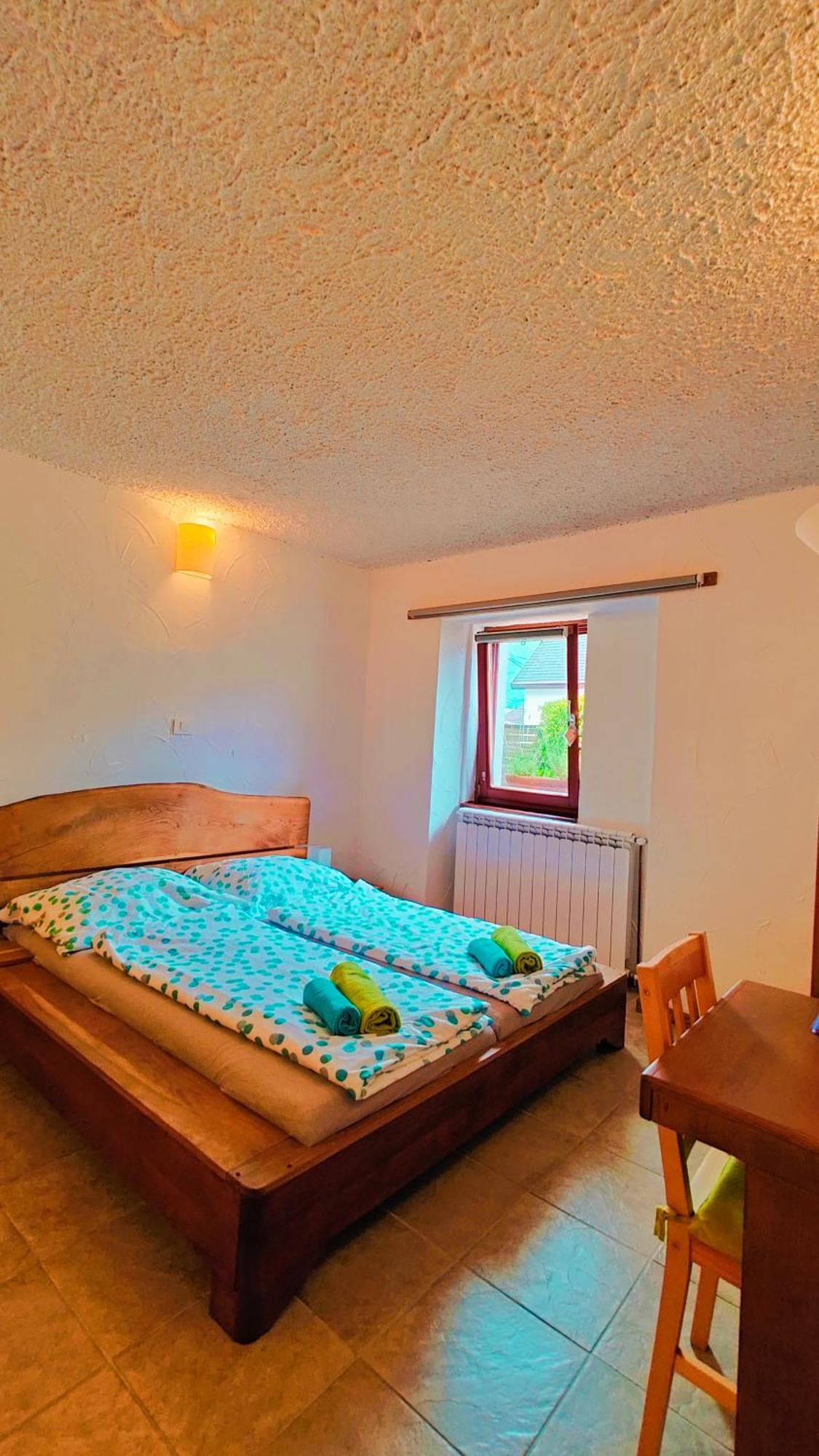 Soca Home Bovec Camera foto